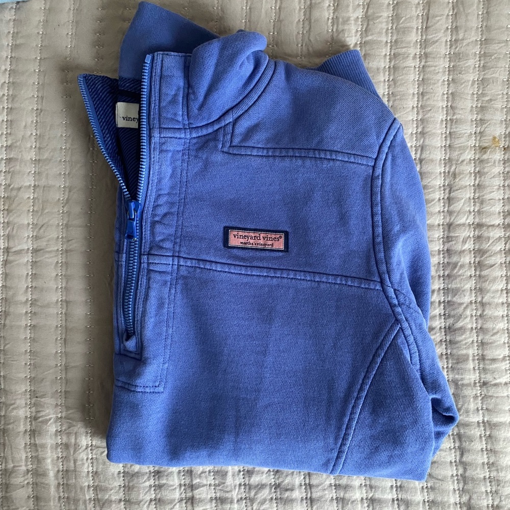 blue vineyard vines pullover